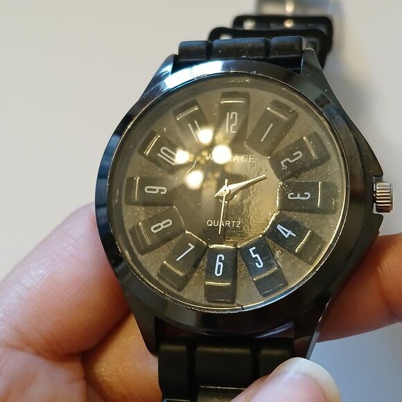 Women's Black Quartz Minimalist Casual Unique Dial Fashion Wrist Watch - Picture 4 of 16